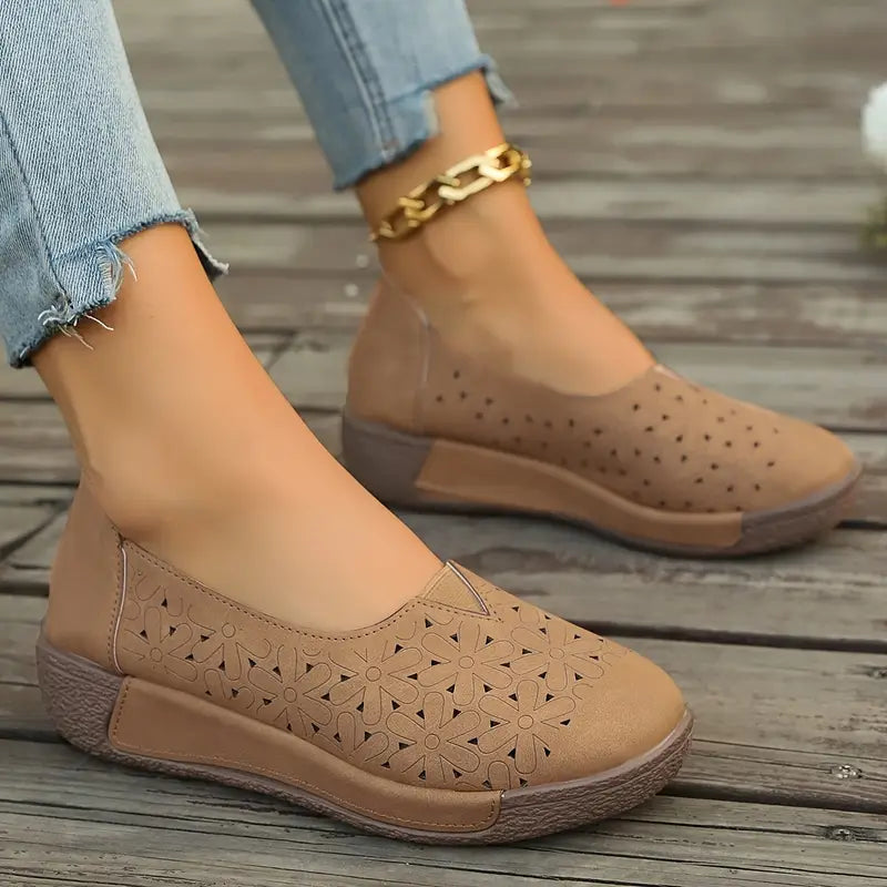 🔥Best Seller-Last Day Sale 60% OFF🔥 Women's Orthopedic Slip-On Flats with Arch Support – Fashionable and Versatile Casual Shoes for All-Day Comfort