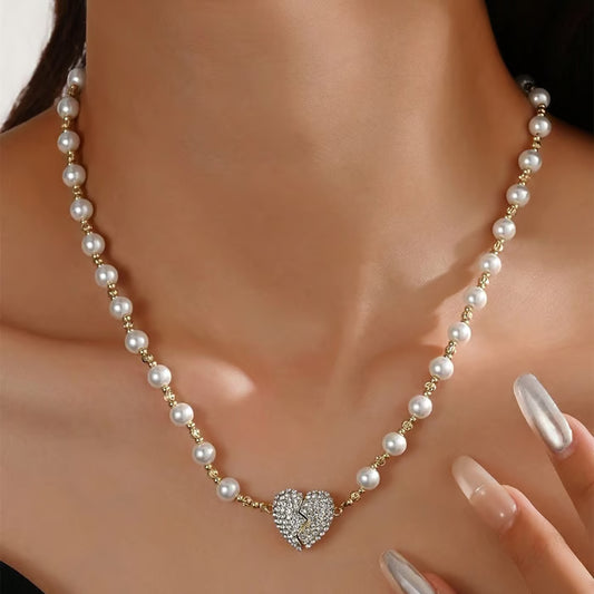 New Magnetic Pearl Heart Necklace